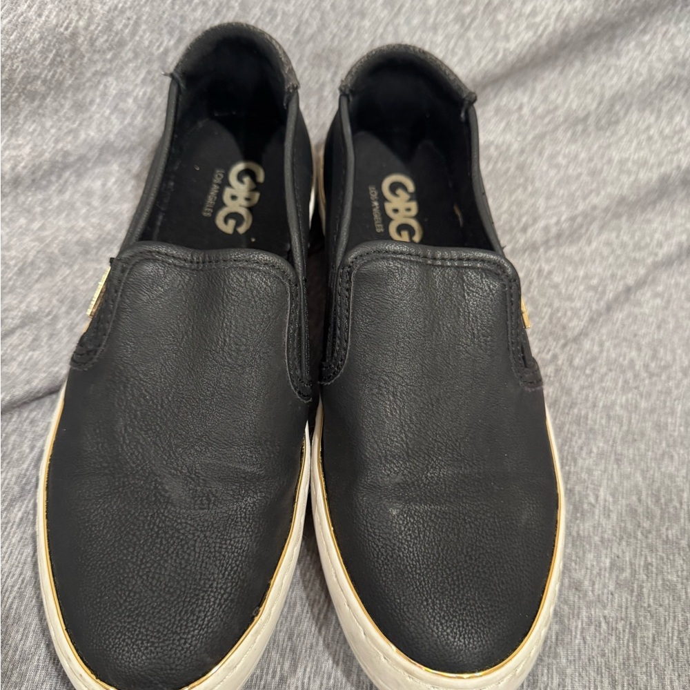 GBG Los Angeles Black Moccasins